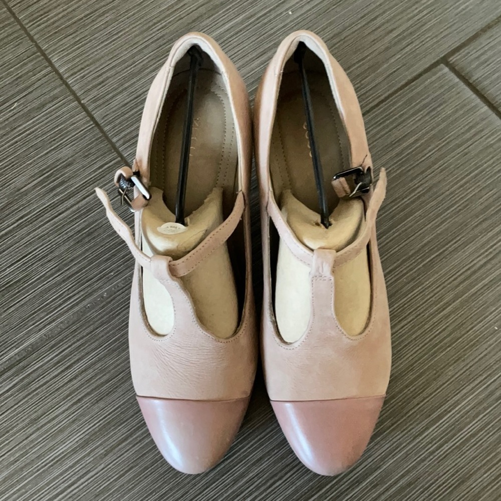 Ecco Sculptured 75 T-bar heals